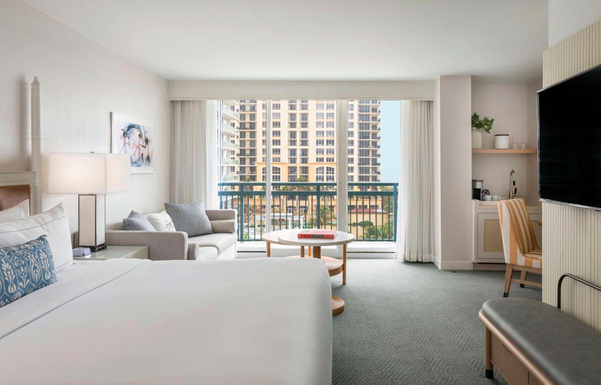 The Singer Oceanfront Resort, Curio Collection By Hilton Riviera Beach Buitenkant foto