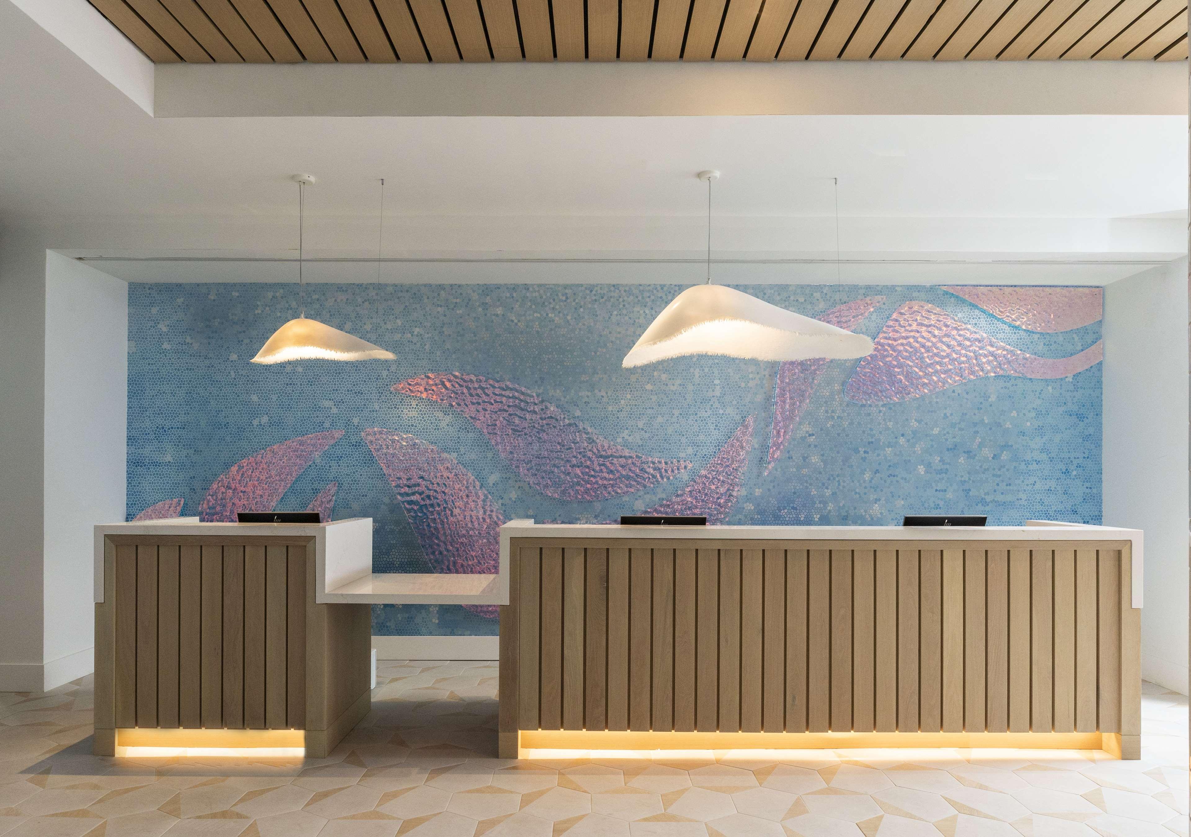 The Singer Oceanfront Resort, Curio Collection By Hilton Riviera Beach Buitenkant foto